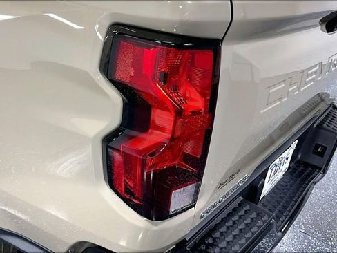 Used 2024 Chevrolet Colorado W/T image 22