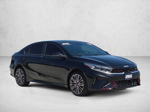 Used 2022 Kia Forte GT FWD image 3