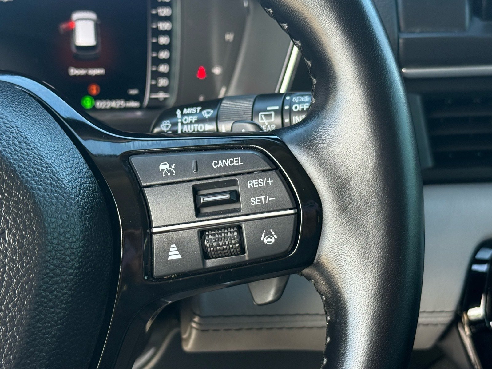 Used 2024 Honda Pilot Elite image 21