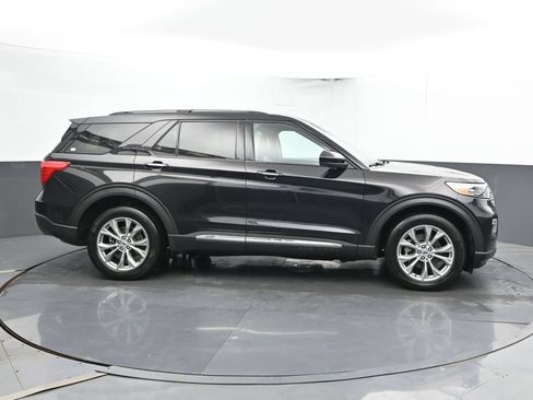 Used 2022 Ford Explorer Limited AWD/4WD image 4