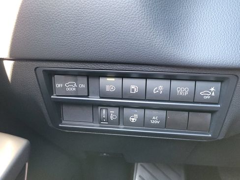 Used 2024 Toyota Sequoia Limited AWD/4WD image 17