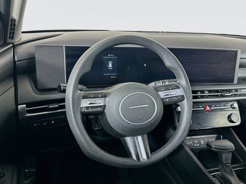 Used 2025 Hyundai Tucson SEL image 18