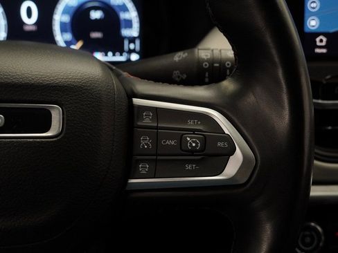 Certified 2022 Jeep Compass Limited w/ Elite Group image 36