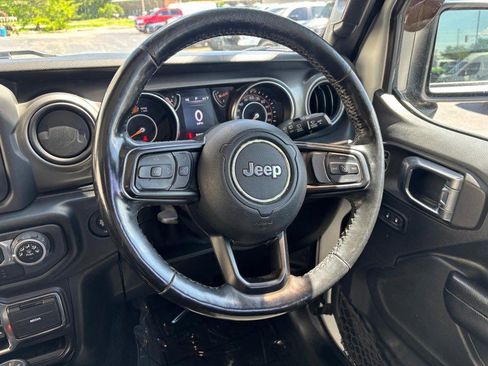 Used 2021 Jeep Wrangler Unlimited Sport w/ Cold Weather Group AWD/4WD image 16