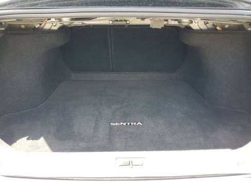 Used 2024 Nissan Sentra SV image 10