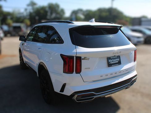 Certified 2022 Kia Sorento SX AWD/4WD image 13