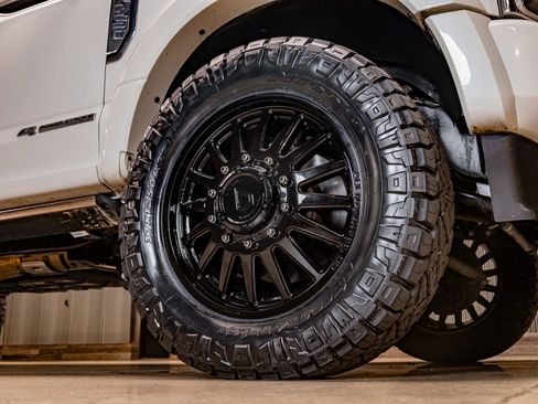 Used 2020 Ford F450 Platinum w/ FX4 Off-Road Package image 13