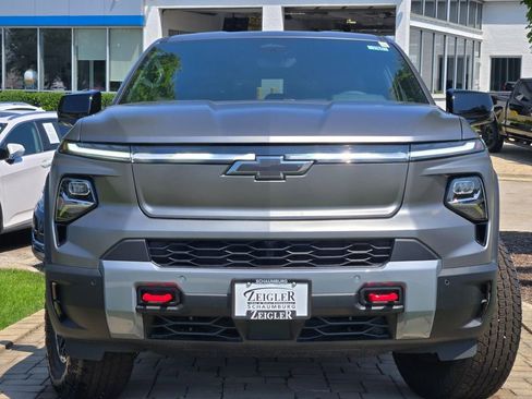 New 2026 Chevrolet Silverado EV Trail Boss image 2