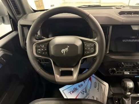 New 2025 Ford Bronco Badlands image 17