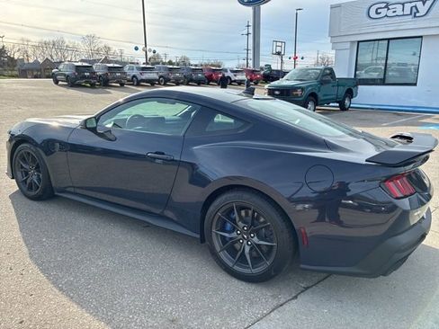 New 2025 Ford Mustang Dark Horse image 3