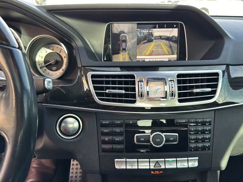 Used 2015 Mercedes-Benz E 350 Sedan image 12