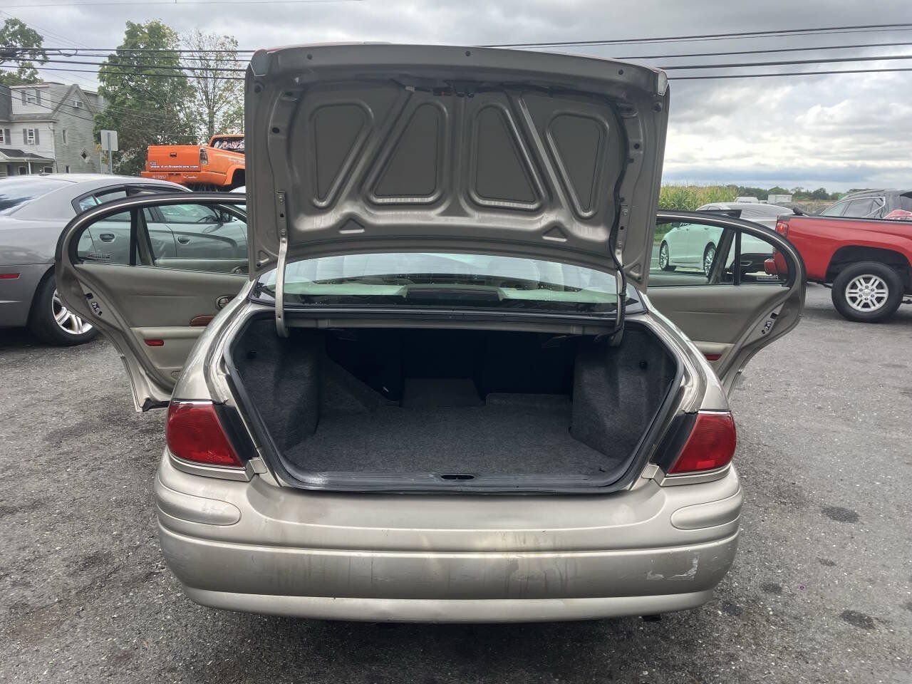 Used 2001 Buick Le Sabre Custom w/ Luxury Pkg FWD image 30