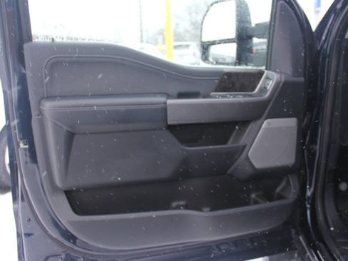 Certified 2025 Ford F350 Lariat w/ Lariat Ultimate Package image 31