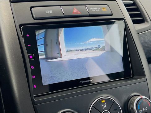 Used 2012 Kia Soul + FWD image 6