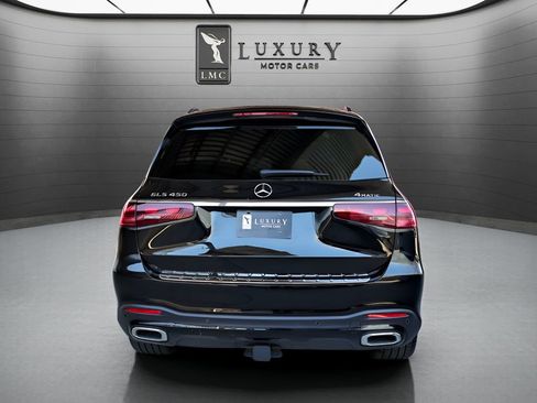 Used 2025 Mercedes-Benz GLS 450 4MATIC image 7