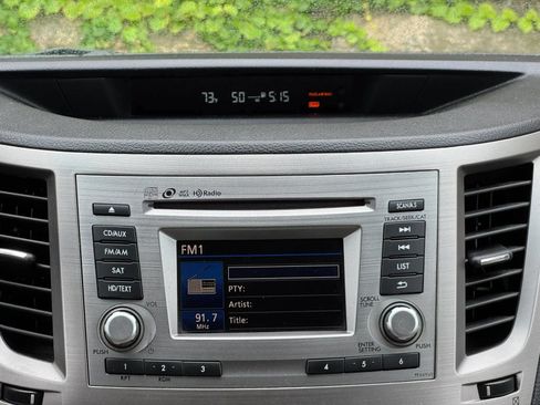 Used 2014 Subaru Outback 2.5i Premium AWD/4WD image 25