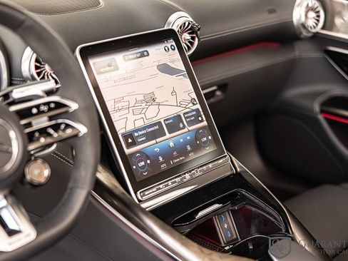 Used 2023 Mercedes-Benz SL 55 AMG 4MATIC image 21