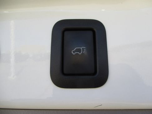 Used 2016 Toyota Highlander Limited image 44