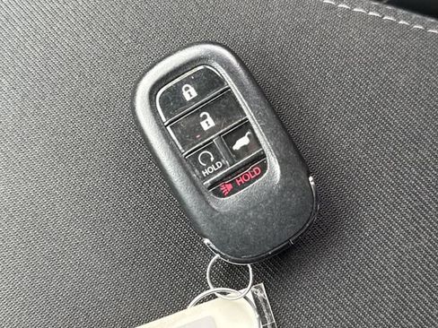 Used 2025 Honda Civic Sport image 33