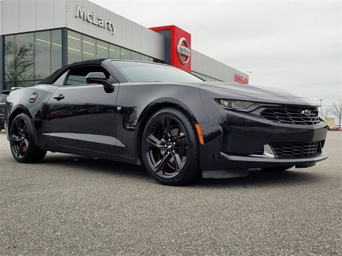 Used 2023 Chevrolet Camaro LT w/ RS Package image 2