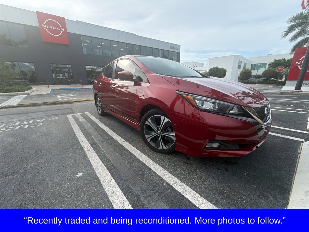 Used 2022 Nissan Leaf SV w/ SV Technology Package FWD image 1