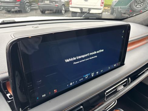 New 2026 Lincoln Aviator Black Label AWD/4WD image 19