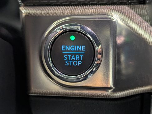 Certified 2023 Ford F150 Raptor w/ Raptor Carbon Fiber Package image 35