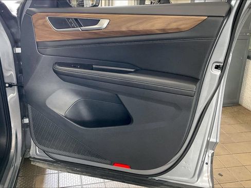 Used 2026 Volkswagen Atlas SE AWD/4WD image 22