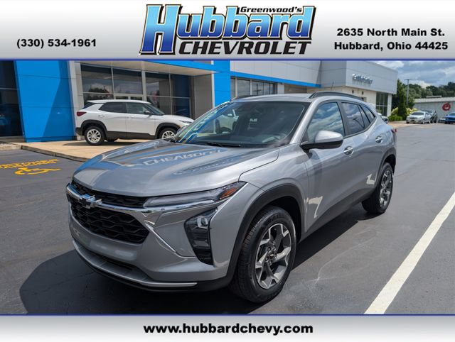 Used 2024 Chevrolet Trax LT w/ Driver Confidence Package FWD image 1