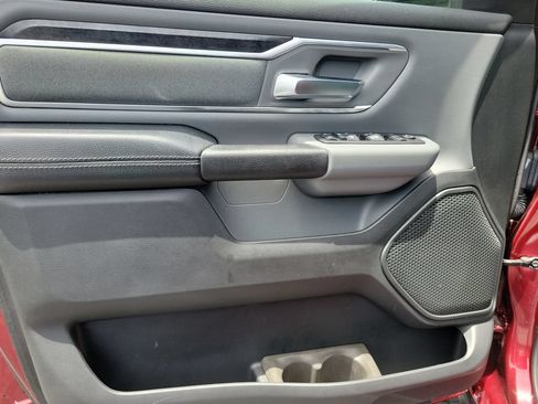 Used 2019 RAM 1500 Big Horn AWD/4WD image 16