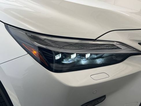 Used 2025 Lexus NX 450h+ AWD w/ Accessory Package (Z2) image 15