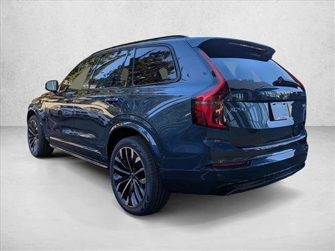 New 2026 Volvo XC90 T8 Ultra w/ Lounge Package image 7