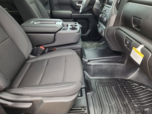 New 2026 Chevrolet Silverado 2500 W/T w/ WT Convenience Package AWD/4WD image 11