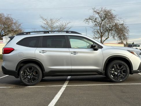 New 2026 Subaru Ascent Bronze Edition image 3