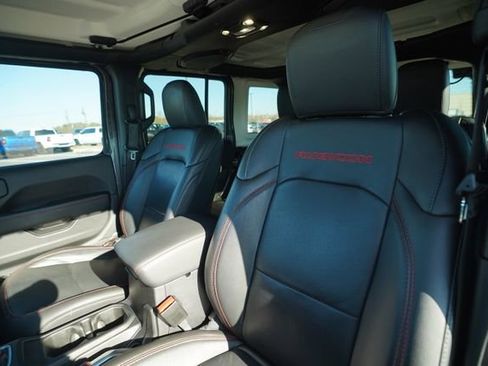 Used 2021 Jeep Wrangler Unlimited Rubicon image 34