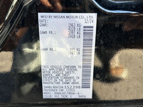 Used 2025 Nissan Altima 2.5 SV image 29