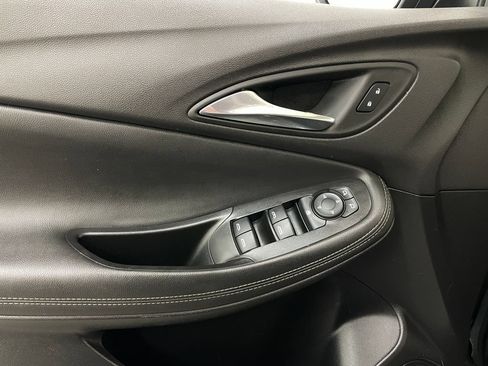 Certified 2023 Buick Encore GX Preferred w/ Cold Weather Comfort Package FWD image 15