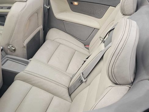 Used 2011 Volvo C70 T5 w/ Convenience Pkg FWD image 11
