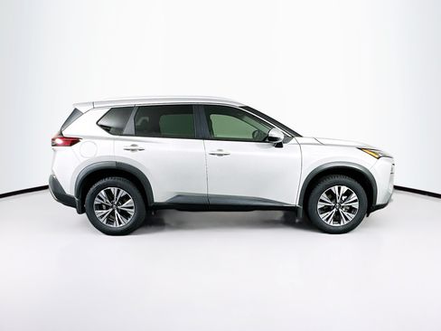 Used 2022 Nissan Rogue SV w/ SV Premium Package FWD image 10