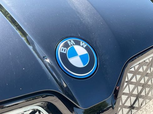 Used 2025 BMW iX xDrive50 AWD/4WD image 11