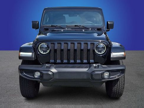 Used 2023 Jeep Wrangler Unlimited Sahara AWD/4WD image 2