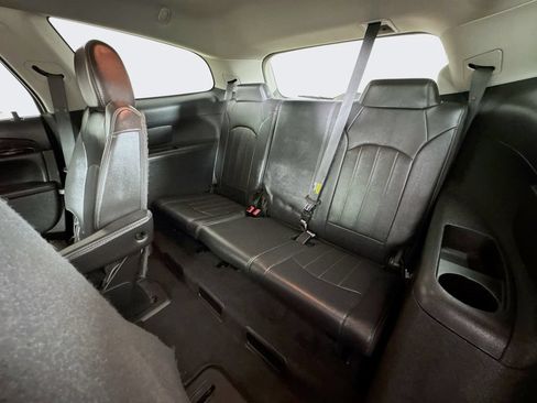 Used 2016 Buick Enclave Leather AWD/4WD image 28