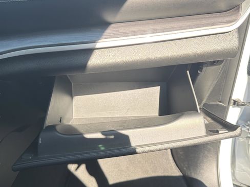 Used 2021 Jeep Grand Cherokee L Limited image 25