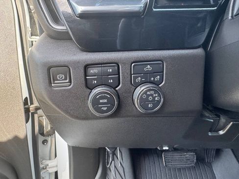 Used 2024 Chevrolet Silverado 1500 RST w/ Convenience Package II AWD/4WD image 15