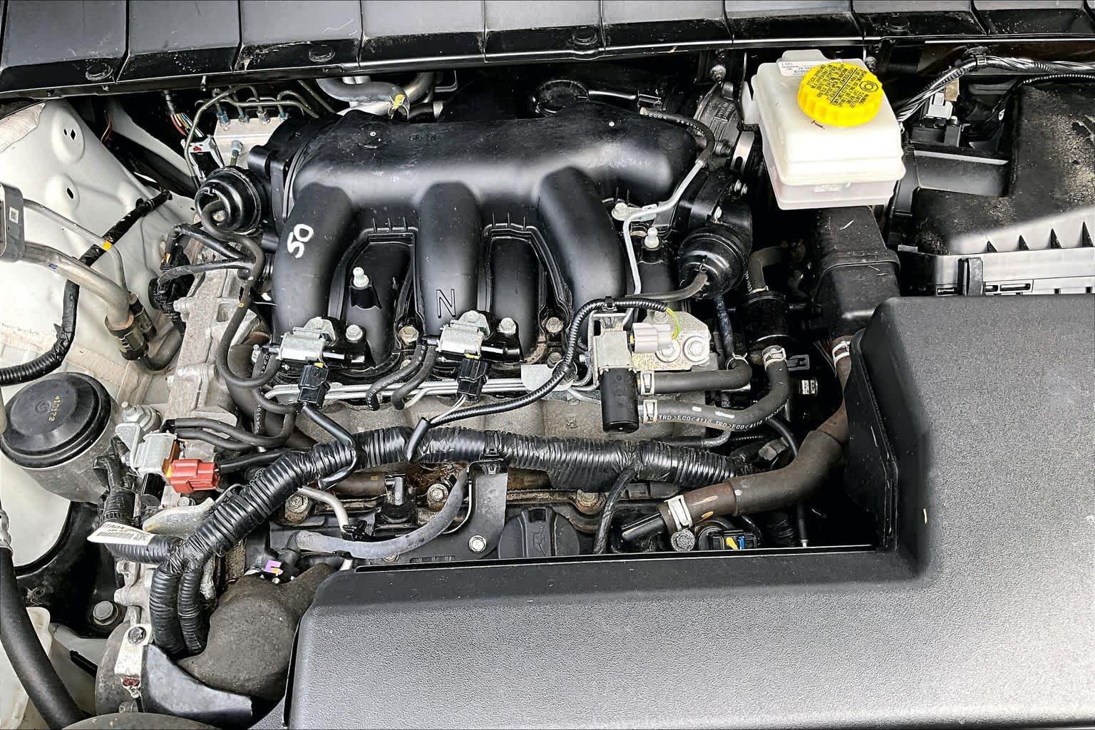 Used 2025 Nissan Pathfinder SV AWD/4WD image 33