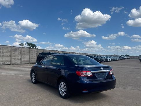 Used 2011 Toyota Corolla S FWD image 17