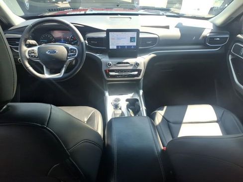 Certified 2023 Ford Explorer XLT w/ Equipment Group 202A image 11