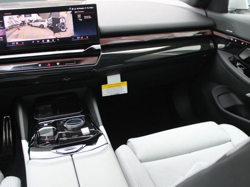 New 2026 BMW 530i w/ M Sport Package image 26