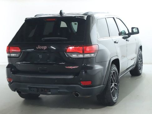 Used 2017 Jeep Grand Cherokee Trailhawk w/ Trailhawk Luxury Group AWD/4WD image 49