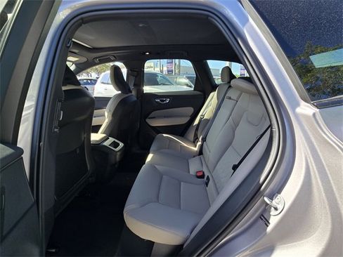New 2026 Volvo XC60 B5 Core image 15